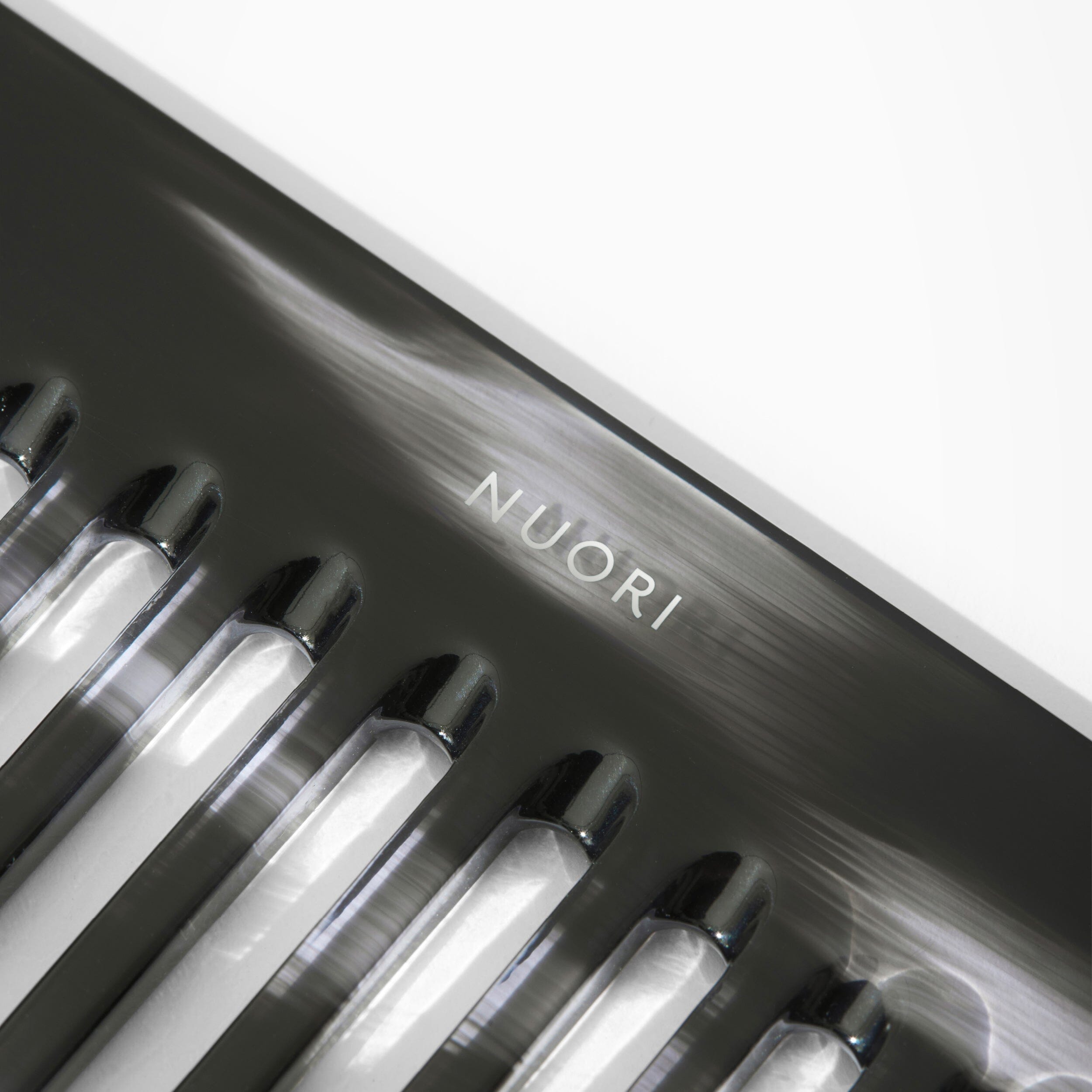 DETANGLING COMB / TORTOISE Accessories NUORI 