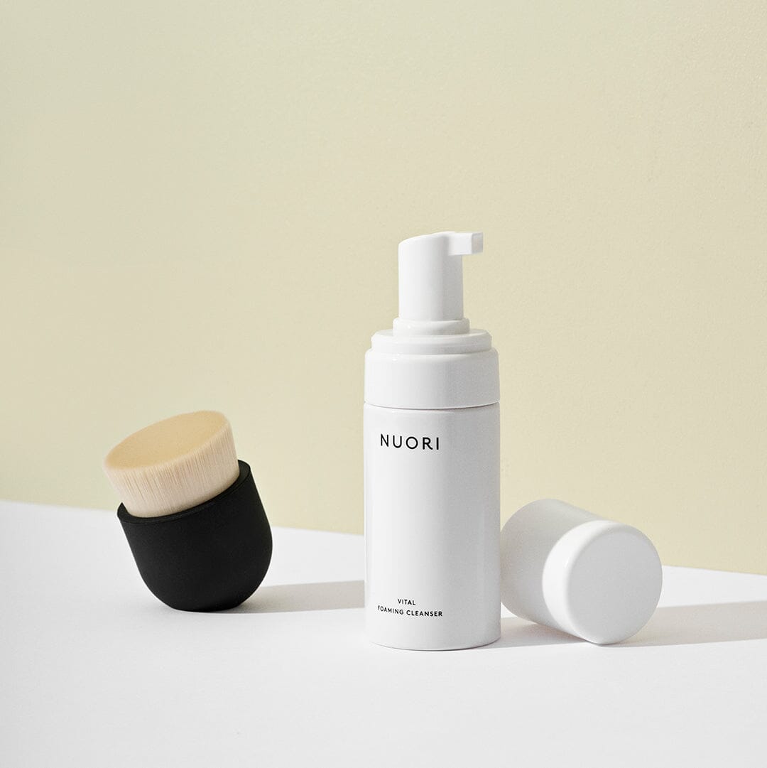 CARESSING FACIAL BRUSH Accessories NUORI Black 