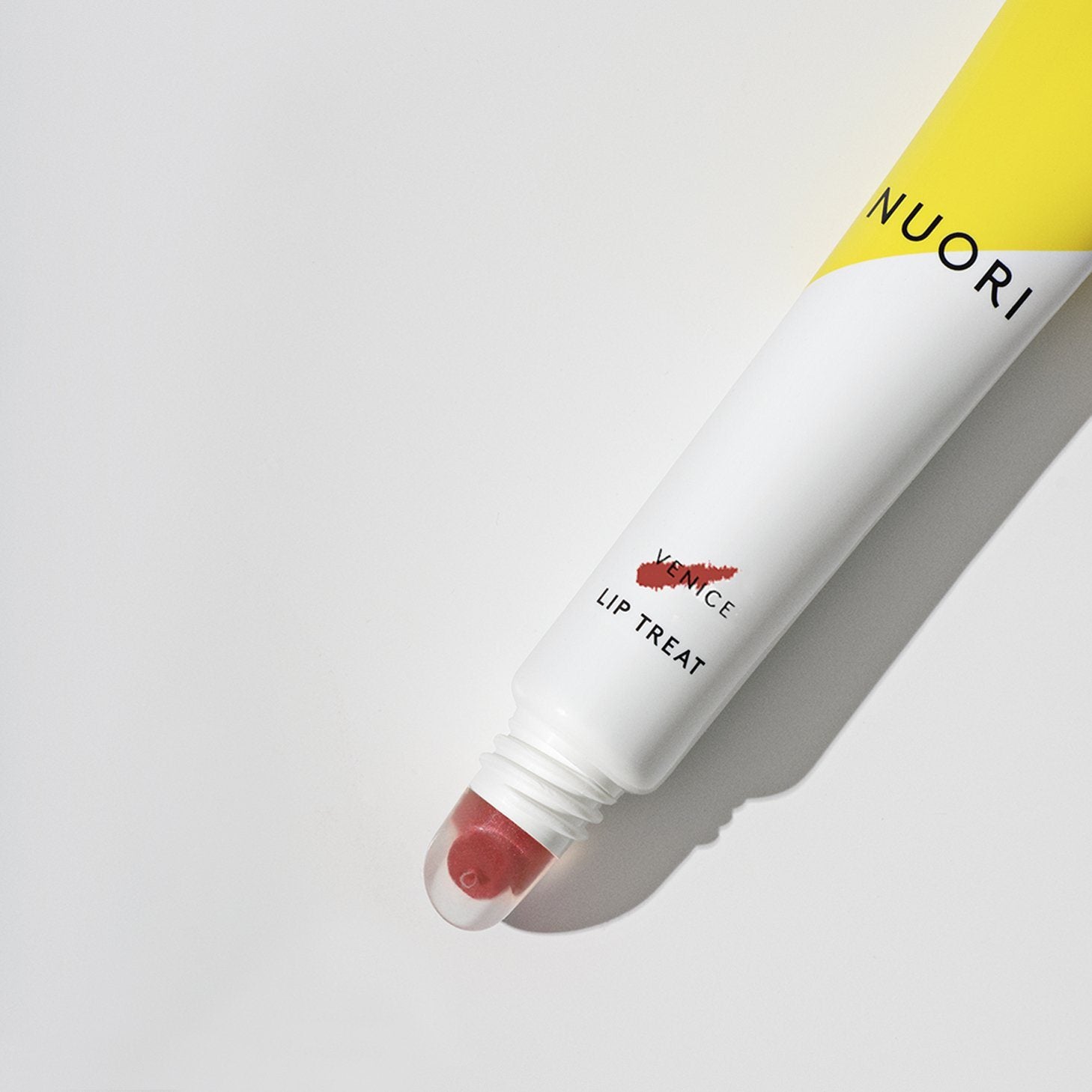 LIP TREAT VENICE Skincare Nuori 