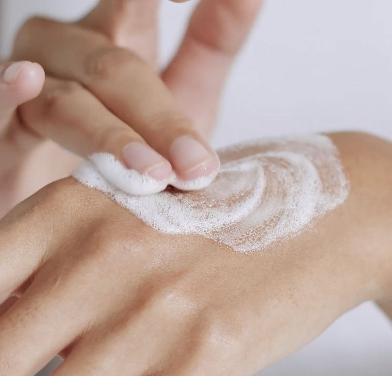VITAL FOAMING CLEANSER TRAVEL SIZE - GIFT GWP Nuori 